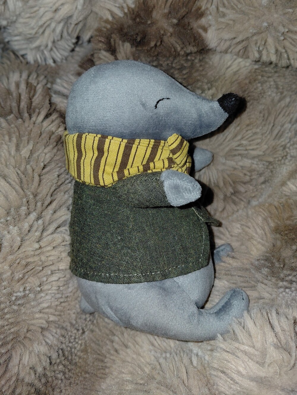 Jellycat Riverside Rambler Mole RETIRED - Picture 2 of 3